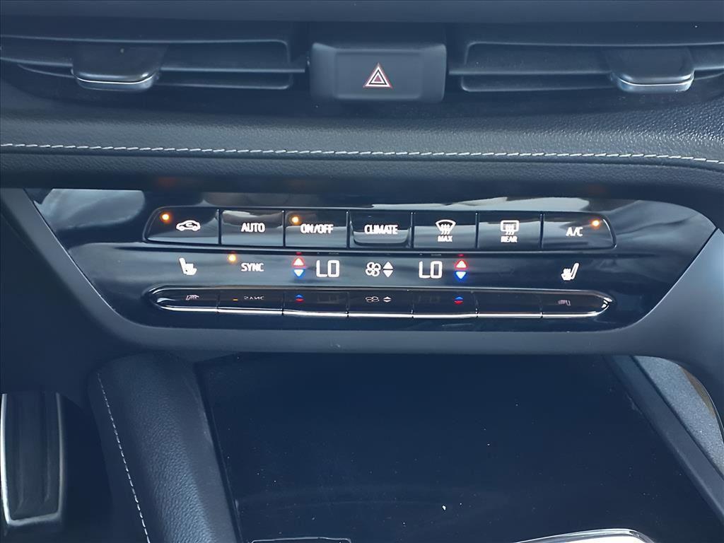 used 2023 Buick Envision car, priced at $23,777