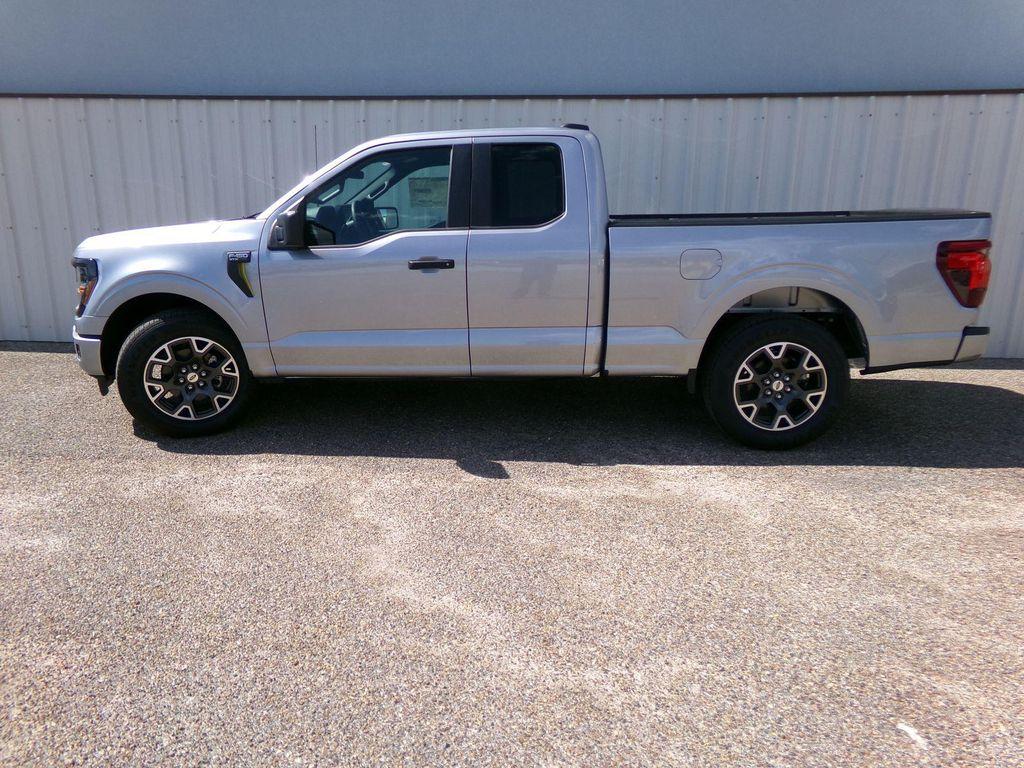 new 2025 Ford F-150 car, priced at $42,441