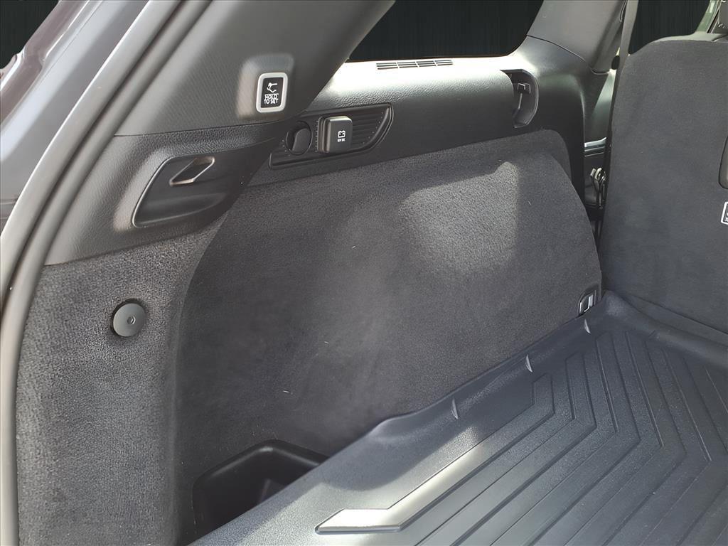 used 2023 Jeep Grand Cherokee car, priced at $30,635