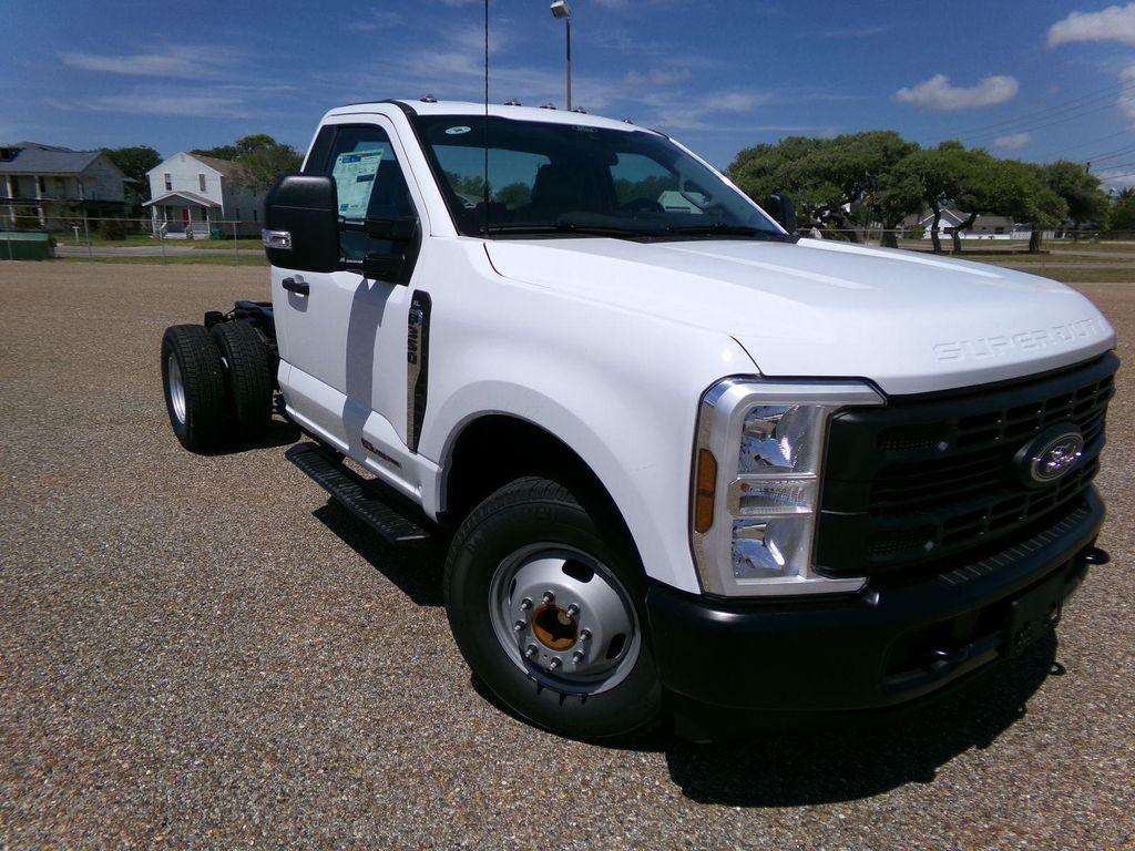 new 2026 Ford F-350 car, priced at $62,586