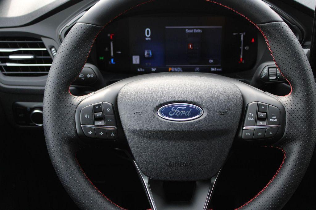 new 2025 Ford Escape car, priced at $26,069