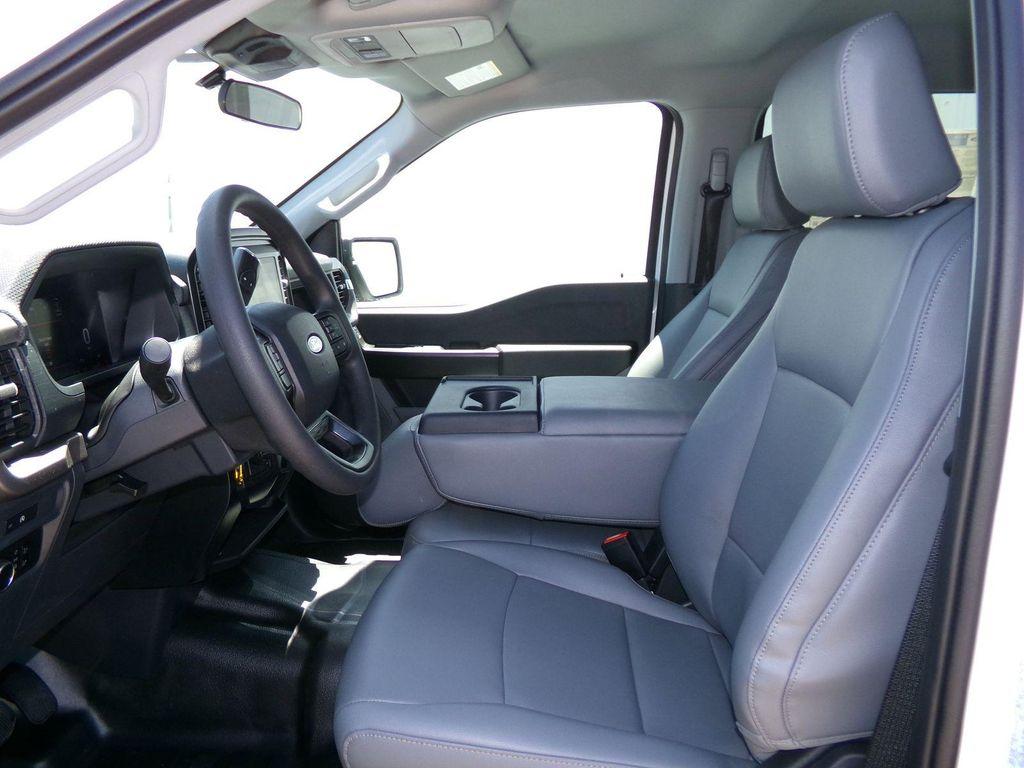 new 2025 Ford F-150 car, priced at $46,555