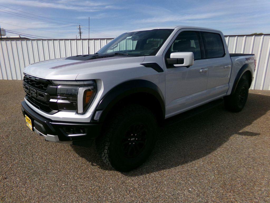 new 2024 Ford F-250 car, priced at $82,663