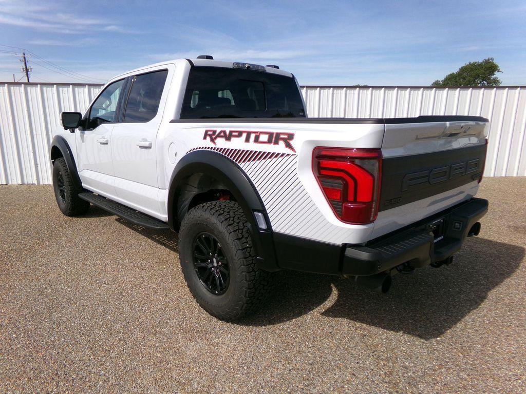 new 2024 Ford F-250 car, priced at $82,663