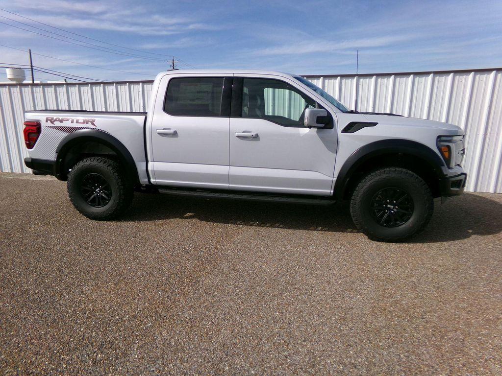 new 2024 Ford F-250 car, priced at $82,663