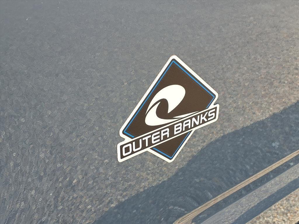 new 2025 Ford Bronco Sport car, priced at $37,862