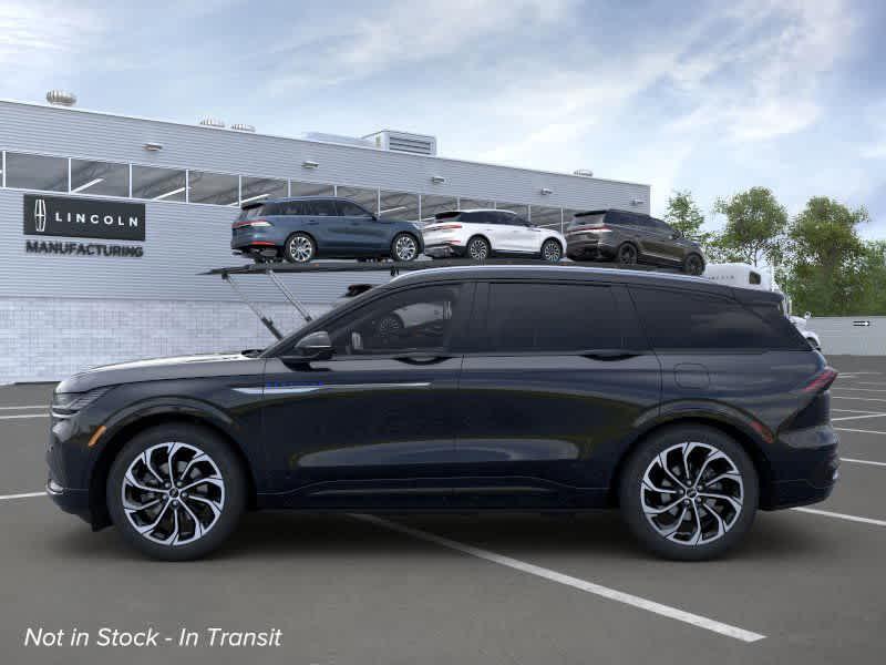 new 2025 Lincoln Nautilus car, priced at $62,117