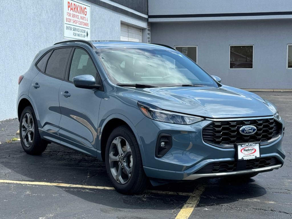 used 2023 Ford Escape car, priced at $25,695