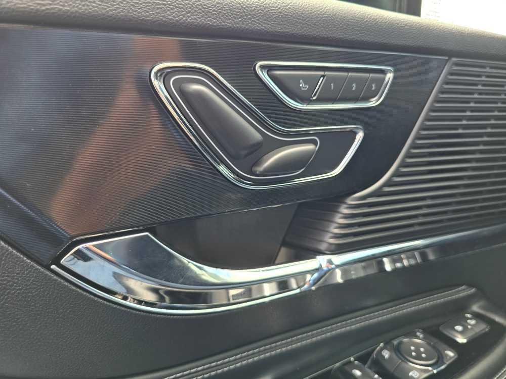 used 2022 Lincoln Corsair car, priced at $28,395
