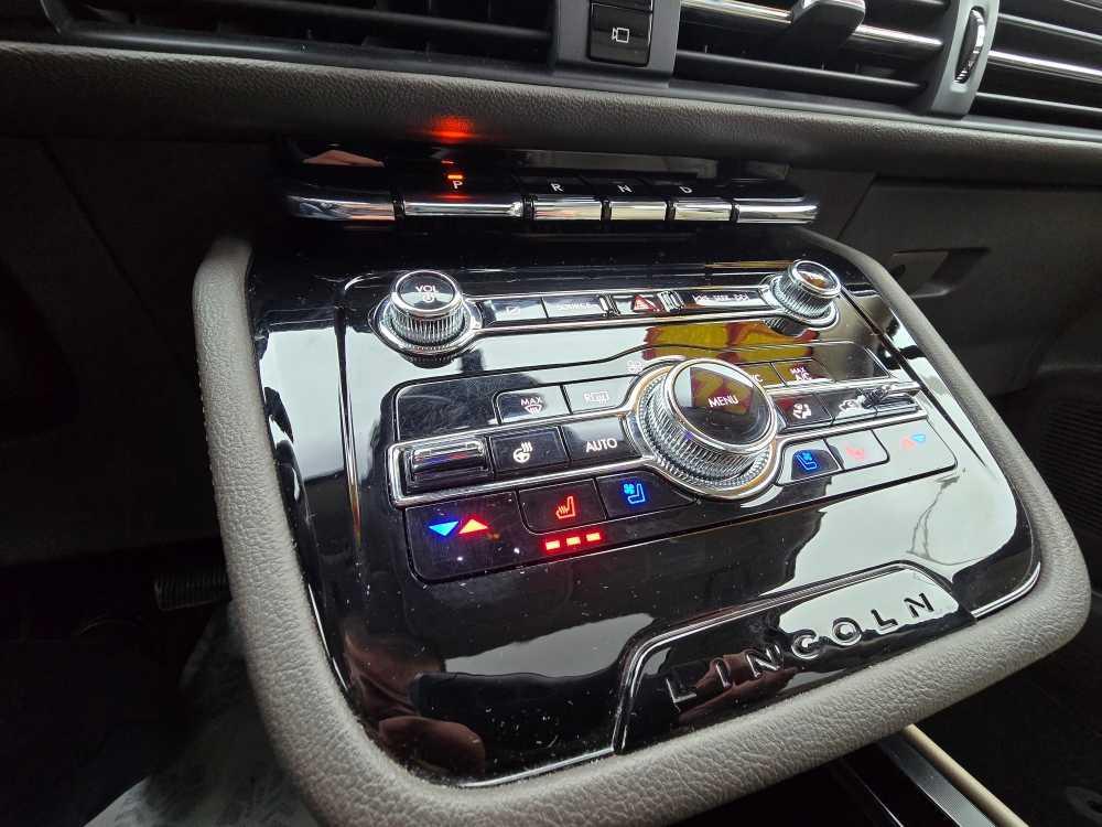 used 2022 Lincoln Corsair car, priced at $29,895