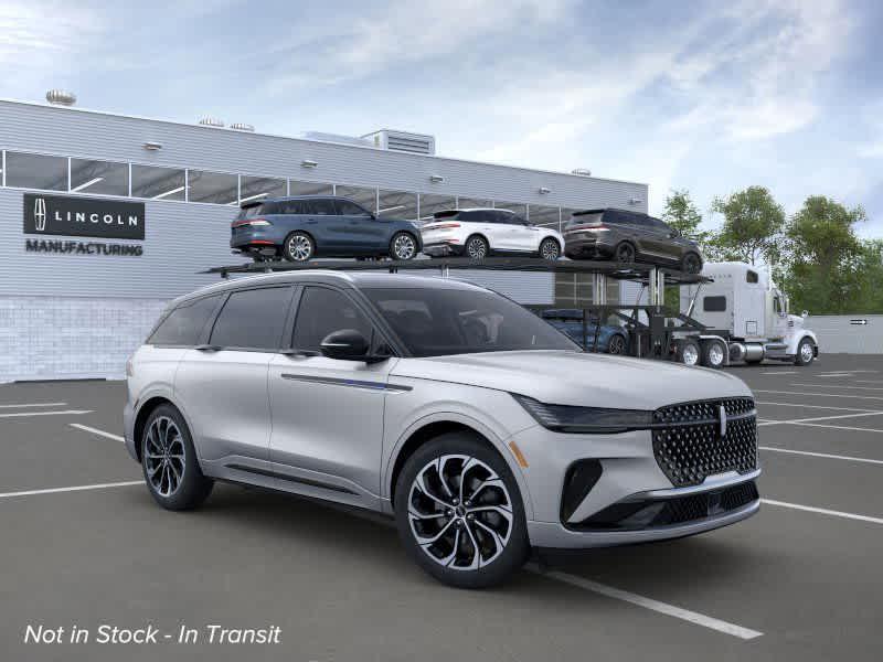 new 2025 Lincoln Nautilus car, priced at $62,496