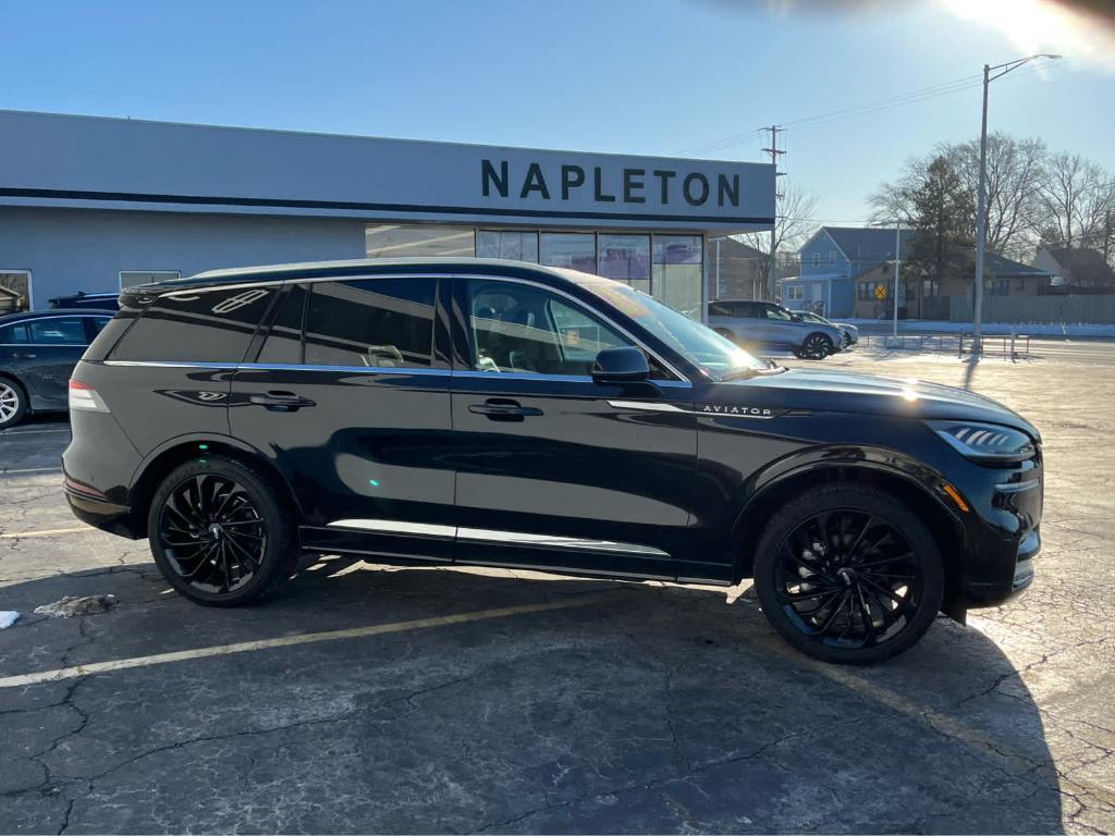 used 2021 Lincoln Aviator car, priced at $45,895