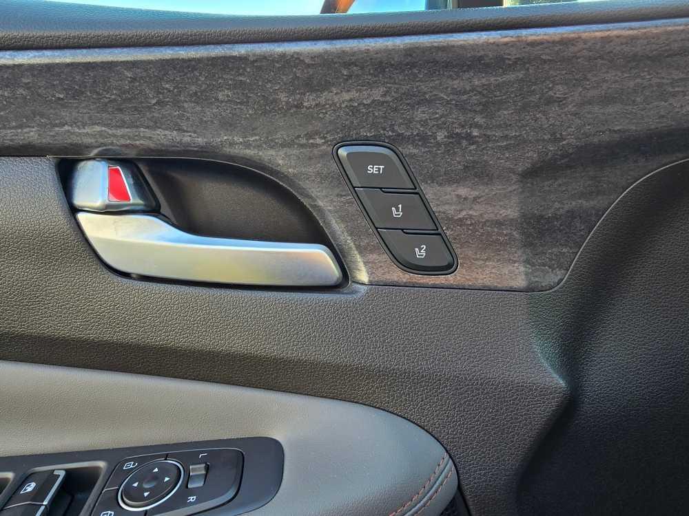 used 2020 Hyundai Santa Fe car, priced at $21,995