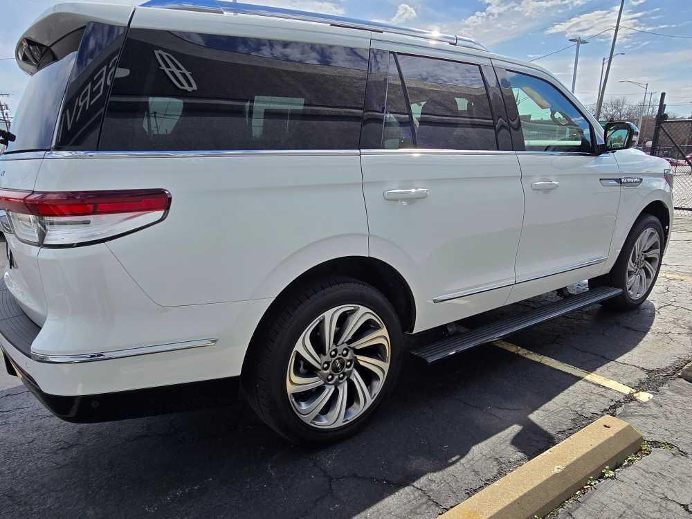 used 2023 Lincoln Navigator car, priced at $72,895