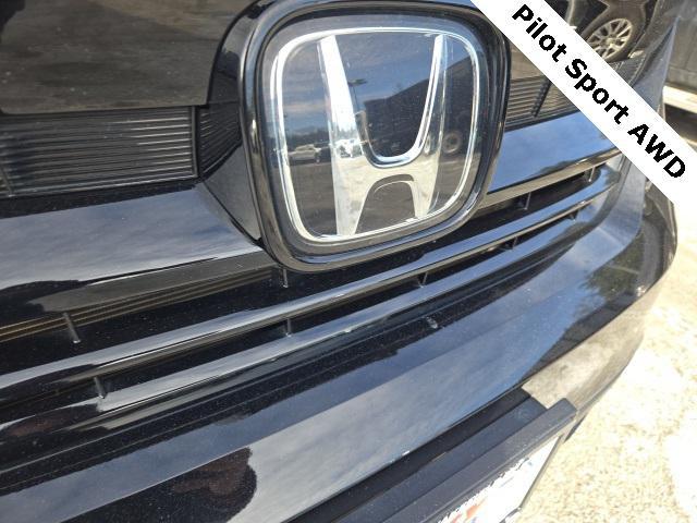 used 2022 Honda Pilot car, priced at $30,500