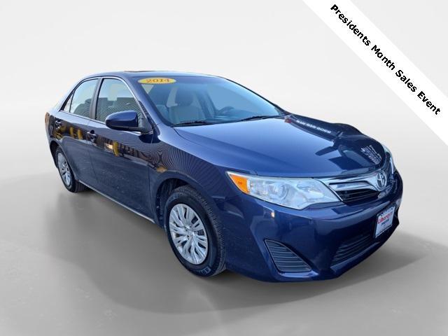 used 2014 Toyota Camry car, priced at $11,217