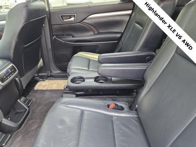 used 2015 Toyota Highlander car, priced at $17,995