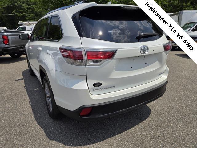 used 2015 Toyota Highlander car, priced at $17,995