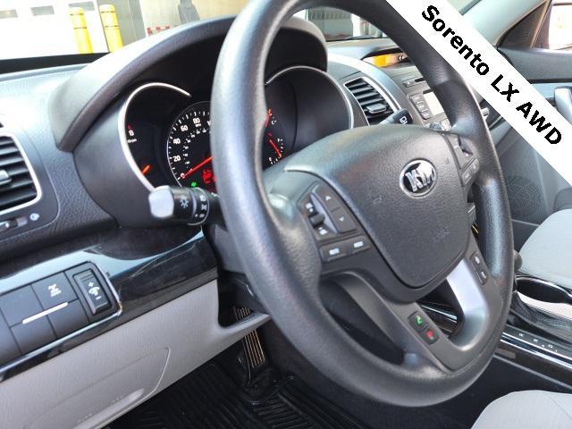 used 2014 Kia Sorento car, priced at $9,650