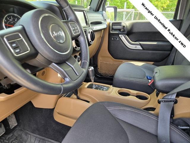 used 2014 Jeep Wrangler Unlimited car, priced at $18,500