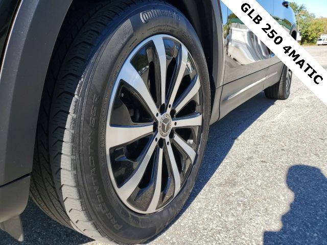 used 2022 Mercedes-Benz GLB 250 car, priced at $28,995