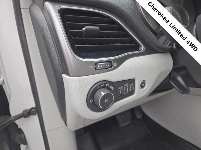 used 2019 Jeep Cherokee car, priced at $16,995