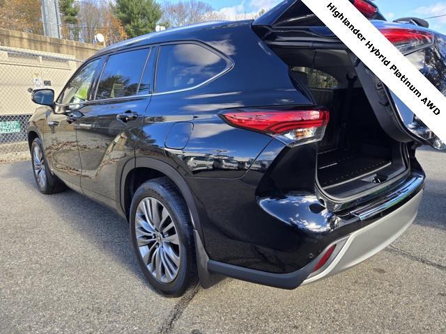 used 2021 Toyota Highlander Hybrid car, priced at $42,500