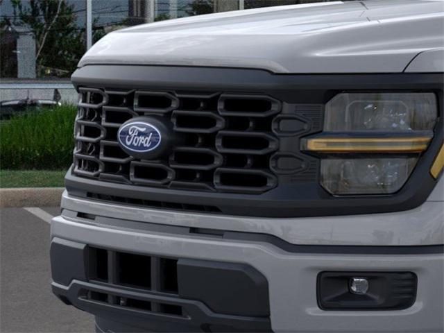 new 2024 Ford F-150 car, priced at $38,695