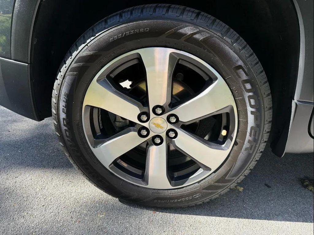 used 2020 Chevrolet Traverse car, priced at $17,720