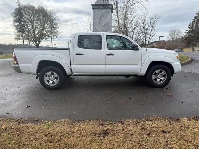 used 2013 Toyota Tacoma car, priced at $15,250