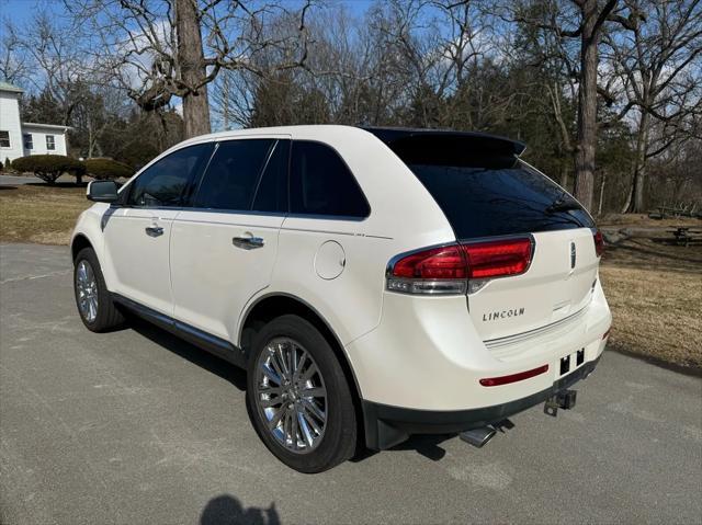 used 2011 Lincoln MKX car, priced at $5,930