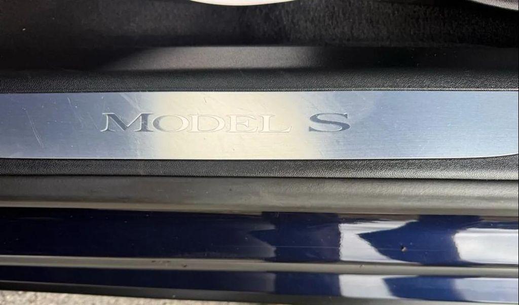 used 2015 Tesla Model S car, priced at $22,400