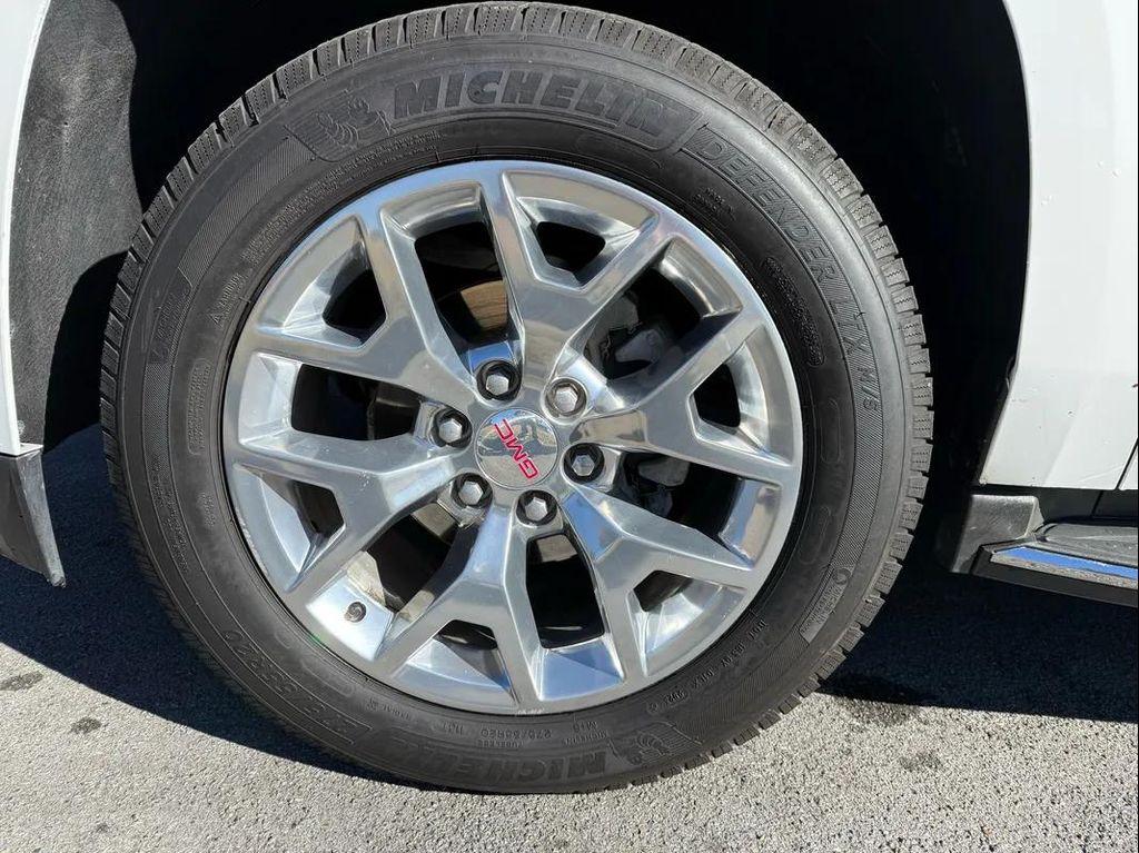 used 2016 GMC Yukon car, priced at $22,400