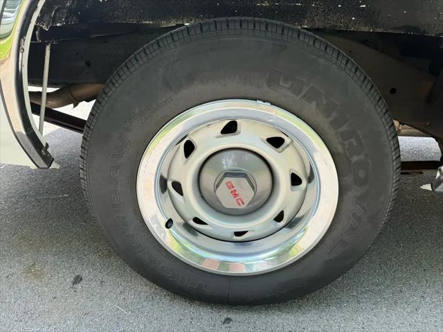 used 2003 GMC Sonoma car, priced at $18,990