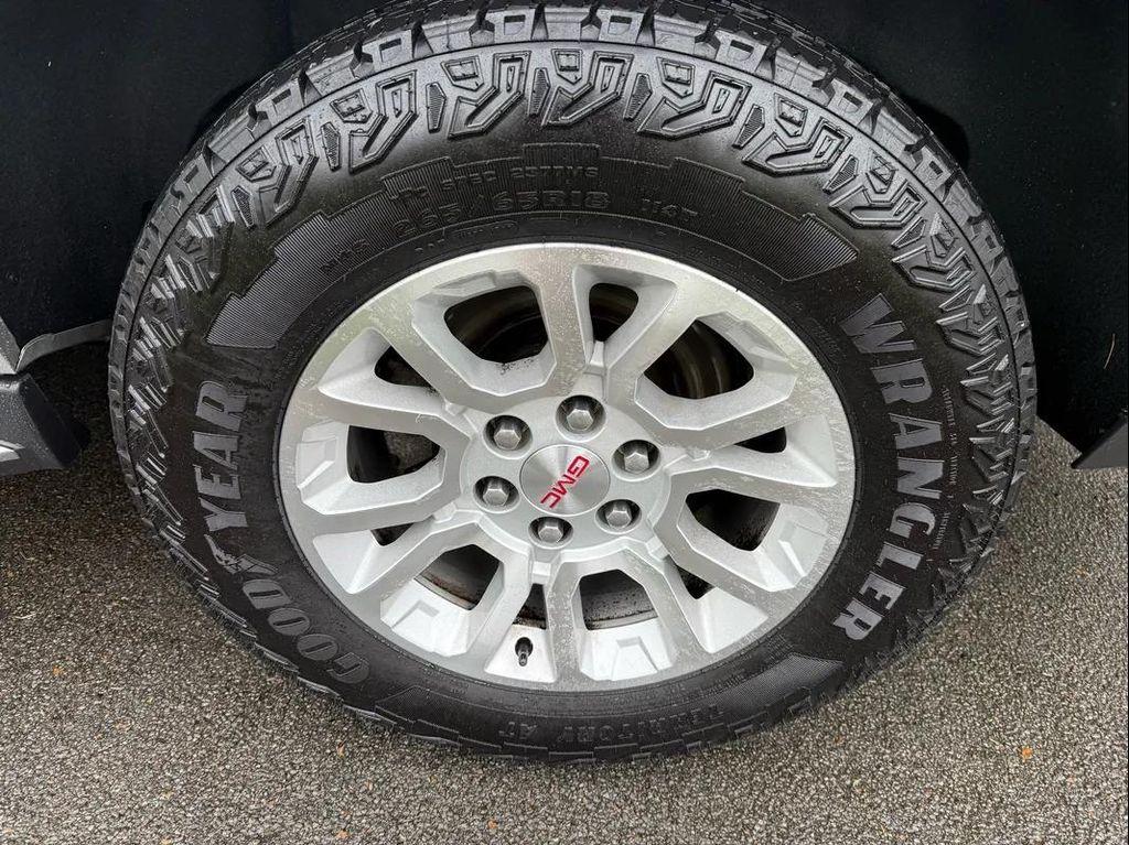 used 2019 GMC Yukon XL car, priced at $29,240