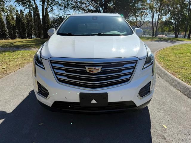 used 2017 Cadillac XT5 car, priced at $18,800