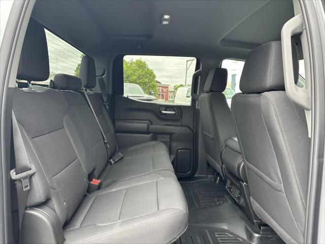new 2025 GMC Sierra 1500 car, priced at $49,990