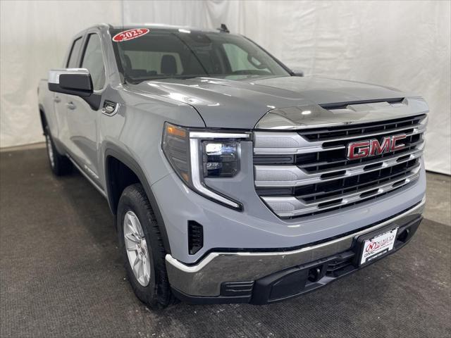 new 2025 GMC Sierra 1500 car, priced at $53,240