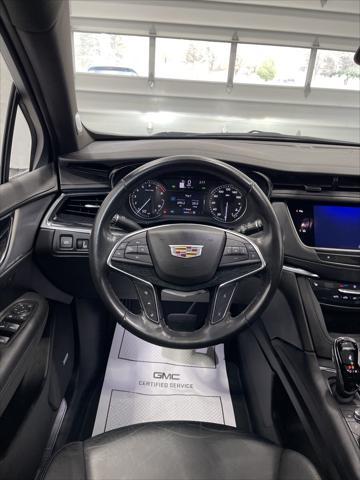 used 2023 Cadillac XT5 car, priced at $34,000