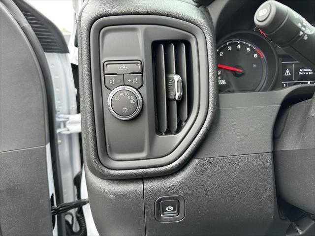 new 2025 GMC Sierra 1500 car, priced at $36,585