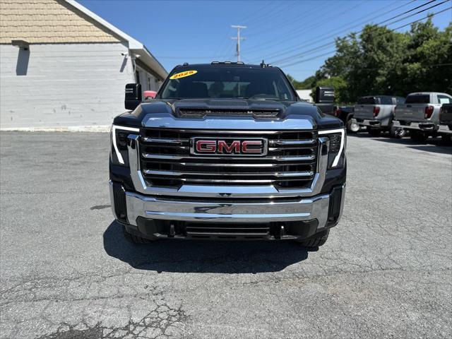 new 2025 GMC Sierra 3500 car, priced at $62,840