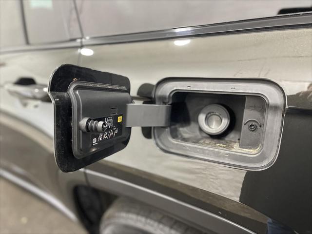 used 2021 Jeep Grand Cherokee L car, priced at $29,990