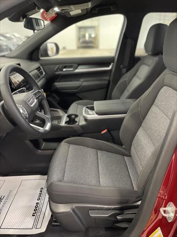 new 2025 GMC Terrain car, priced at $34,040