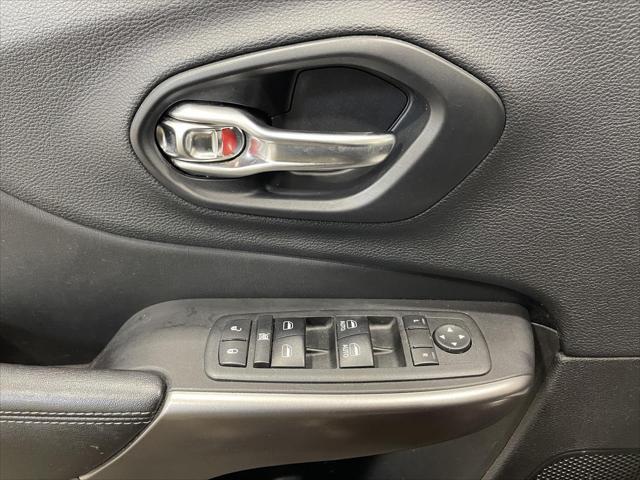 used 2019 Jeep Cherokee car, priced at $15,990