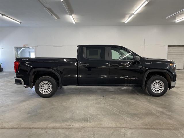 new 2025 GMC Sierra 1500 car, priced at $49,575