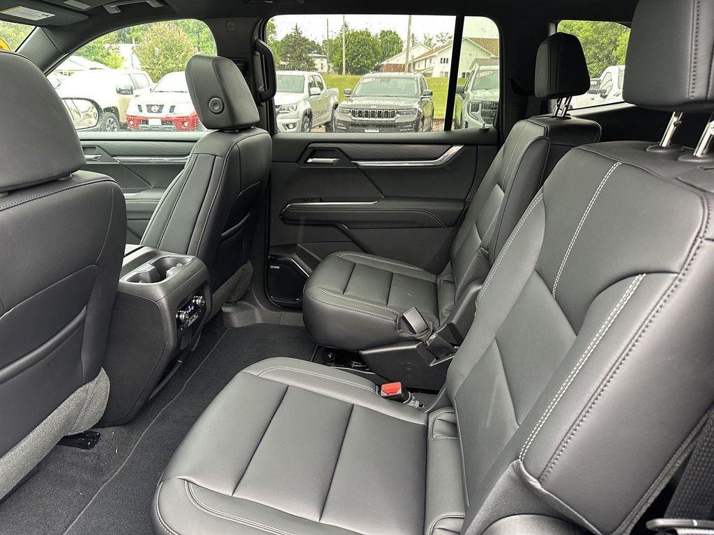 new 2025 GMC Acadia car, priced at $52,696