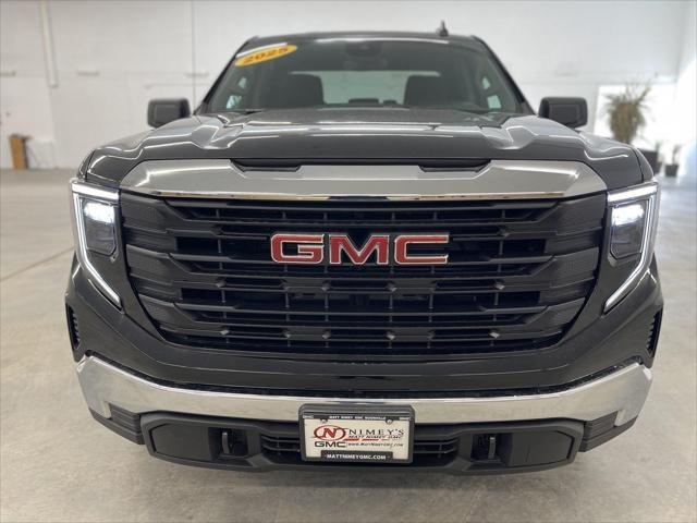 new 2025 GMC Sierra 1500 car, priced at $42,975