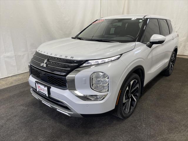 used 2022 Mitsubishi Outlander car, priced at $22,790