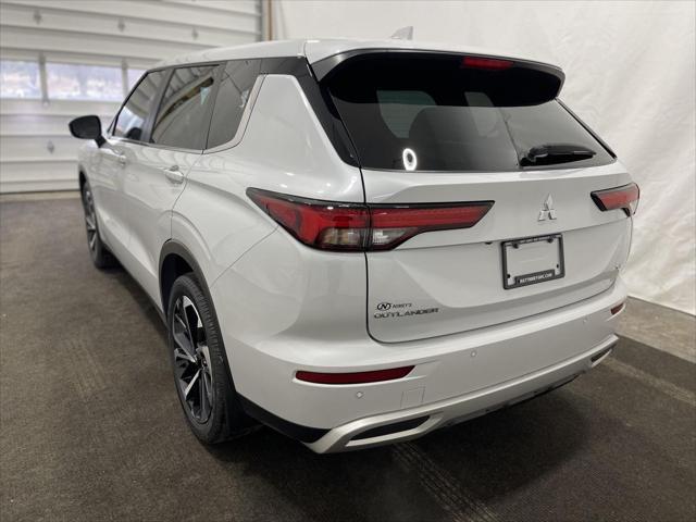 used 2022 Mitsubishi Outlander car, priced at $22,790