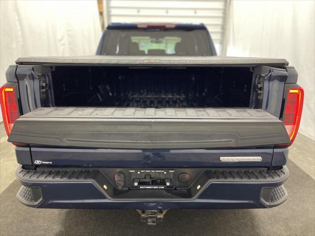 used 2022 GMC Sierra 1500 car, priced at $36,990
